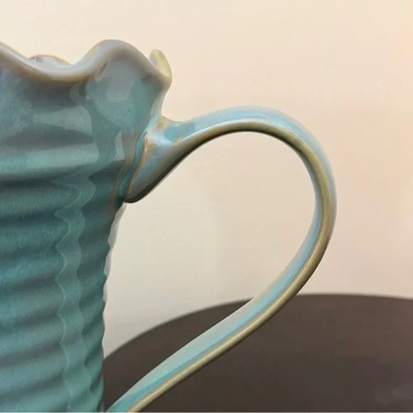 Hand Crafted WCL 1970s Scalloped Rim Ribbed Pottery Ceramic Pitcher - Picture 8 of 16